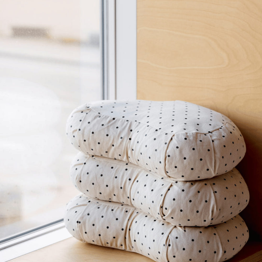 Moshi moshi mind - Pöttyös meditációs párna